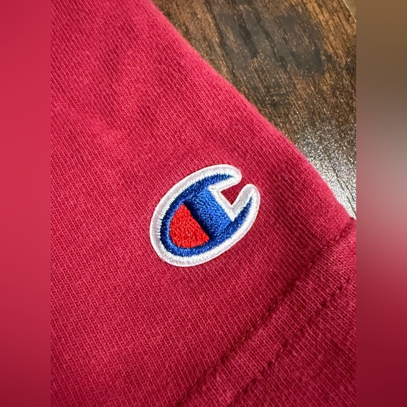 Vintage Champion T-Shirt - Picture 4 of 5
